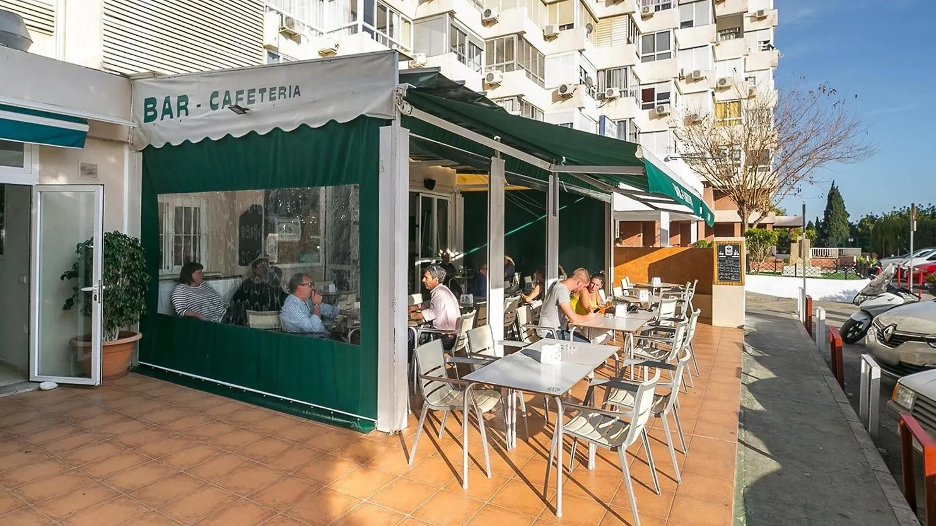 Holiday Home In Torremolinos Near Seabeach マラガ