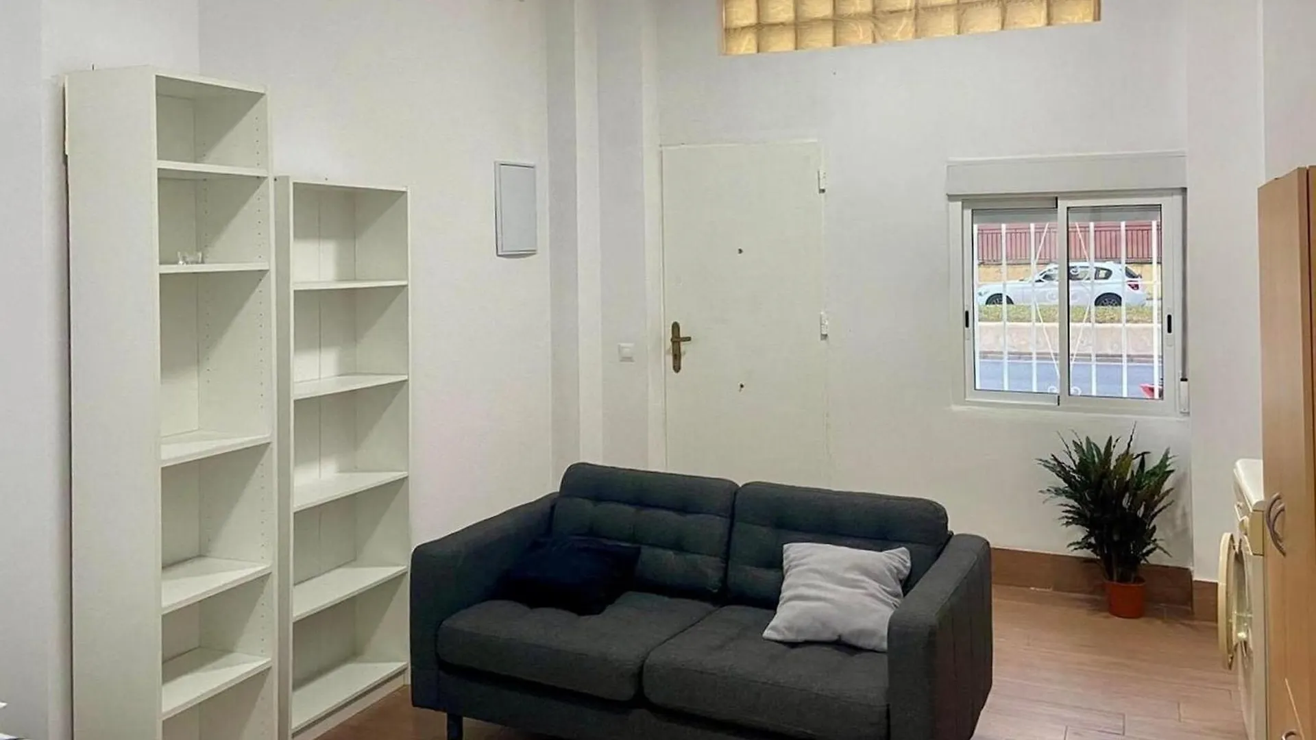 Holiday Home In Torremolinos Near Seabeach マラガ